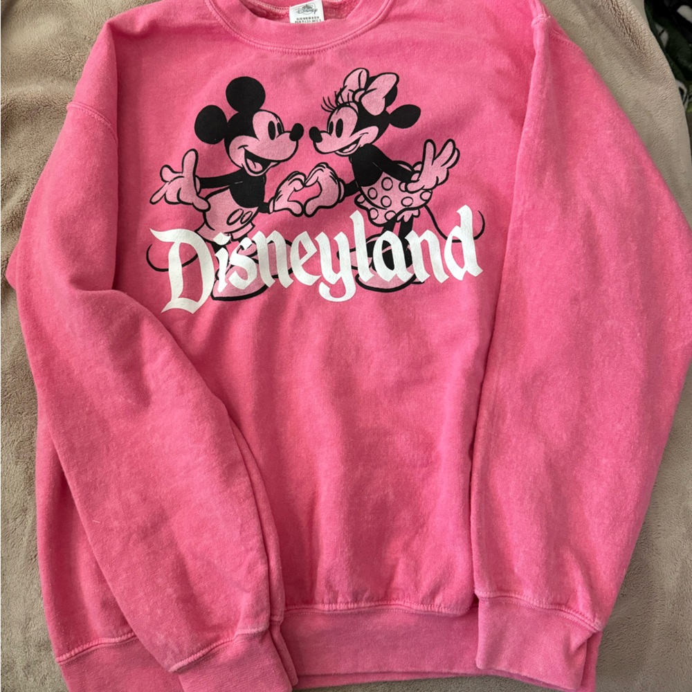 **SOLD***
***New Disneyland pink heart sweater*** 🩷